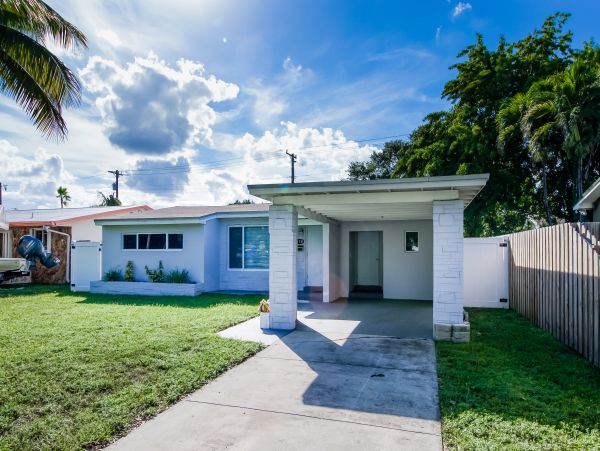 Hollywood Home 1024051