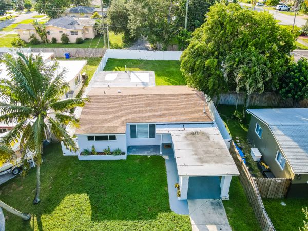 Hollywood Home 1024051