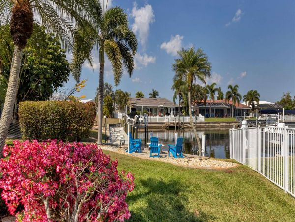 Lovely Water Vacation Home in Punta Gorda Sleeps 8 Guests