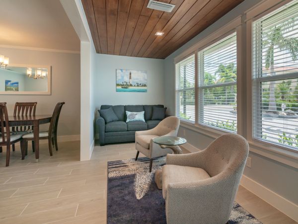 Siesta Key Vacation Condo Two Bedroom Steps to Beach