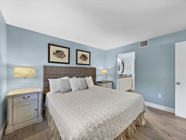 Siesta Key Condo 1024089