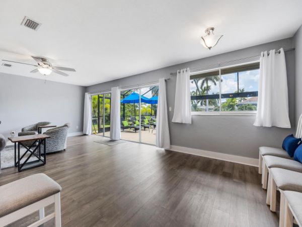 Cape Coral Home 1024099
