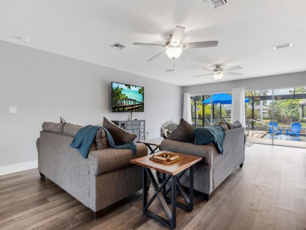 Cape Coral Home 1024099