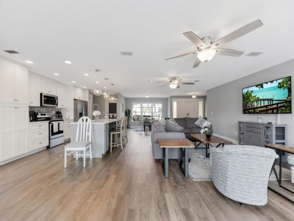 Cape Coral Home 1024099