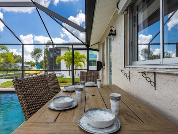 Cape Coral Home 1024099