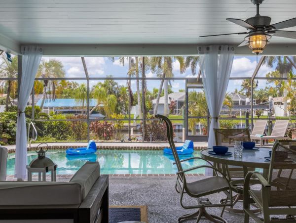 Cape Coral Home 1024100