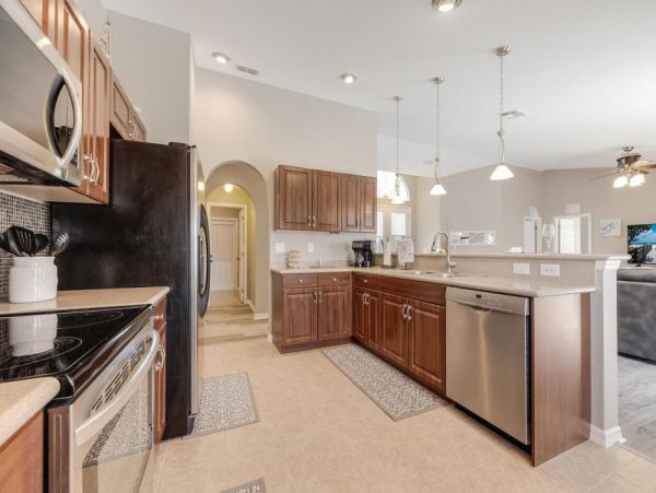 Cape Coral Home 1024101