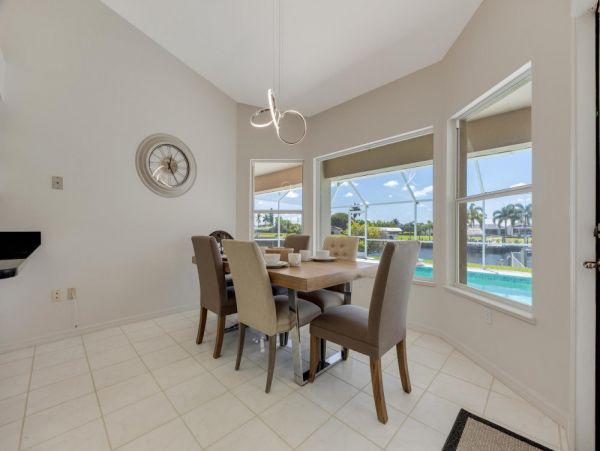 Cape Coral Home 1024102
