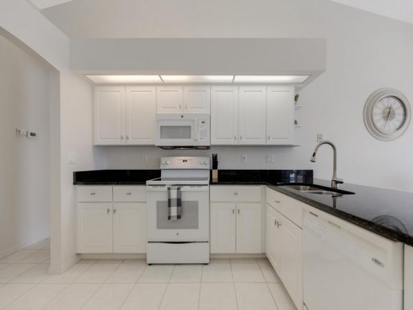 Cape Coral Home 1024102