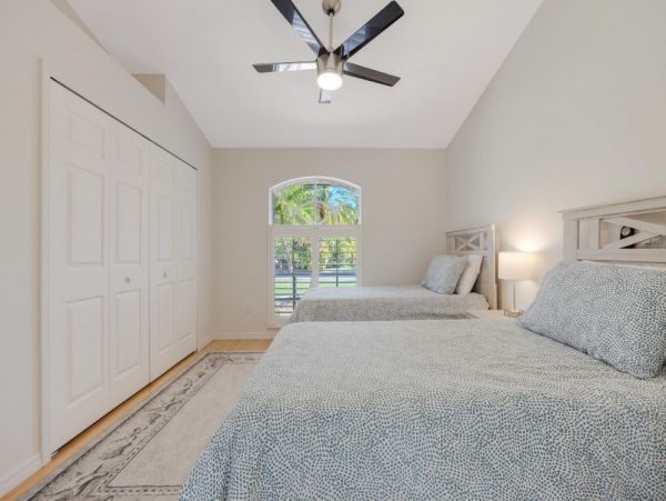 Cape Coral Home 1024102