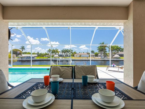Cape Coral Home 1024102