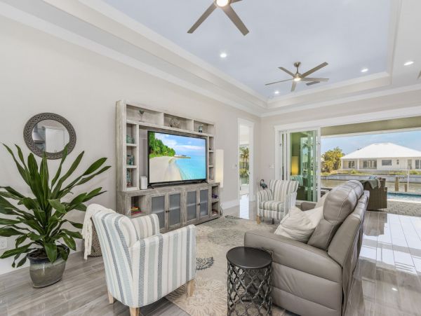 Cape Coral Home 1024103