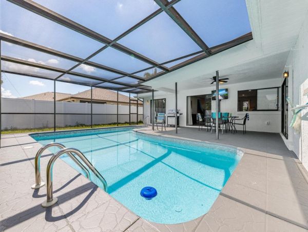 Cape Coral Home 1024104