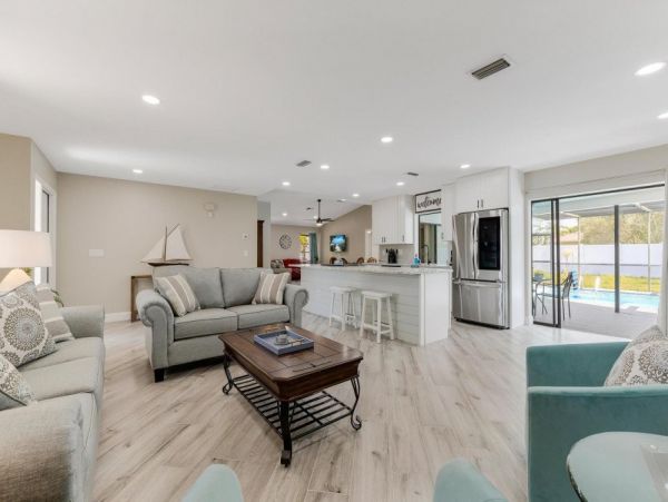 Cape Coral Home 1024104