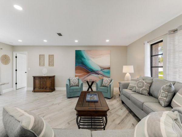 Cape Coral Home 1024104