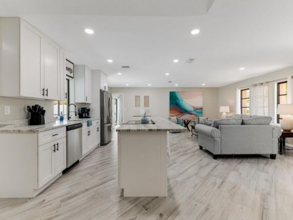 Cape Coral Home 1024104