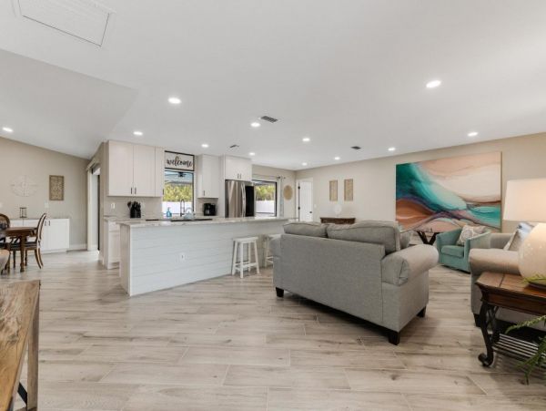 Cape Coral Home 1024104