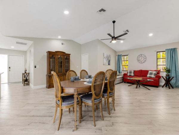 Cape Coral Home 1024104