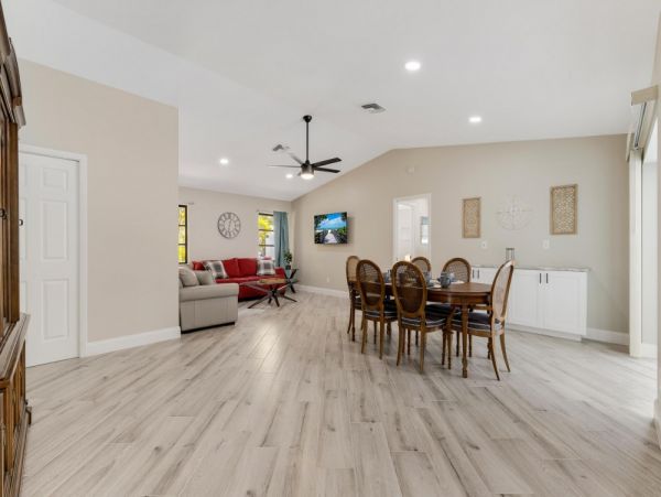 Cape Coral Home 1024104