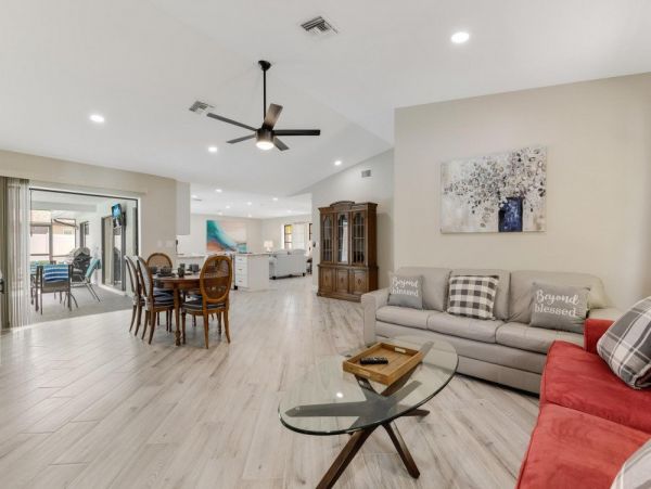 Cape Coral Home 1024104