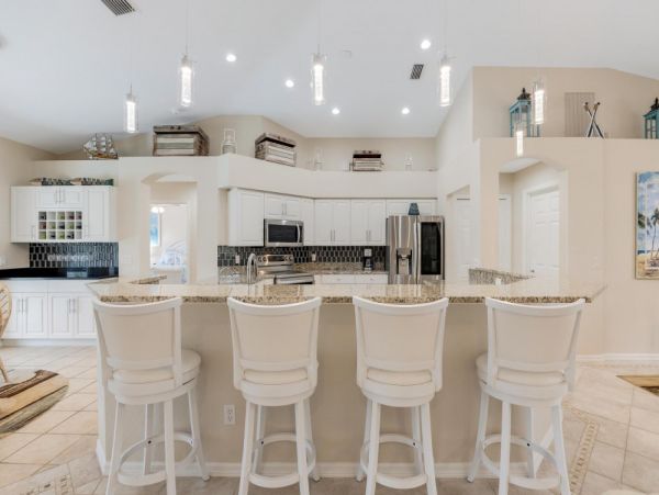 Cape Coral Home 1024105