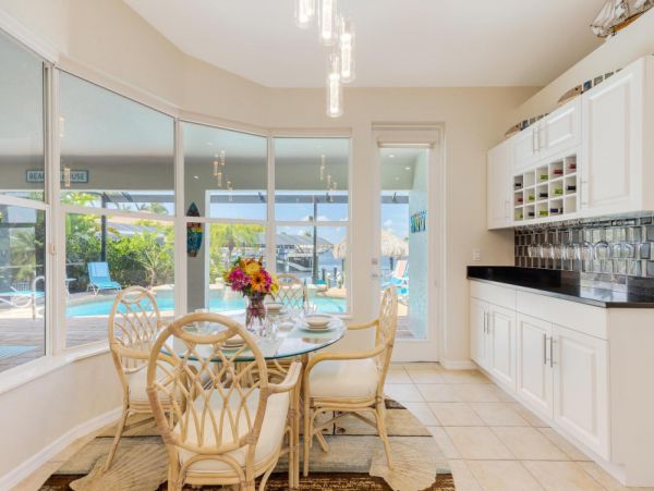 Cape Coral Home 1024105