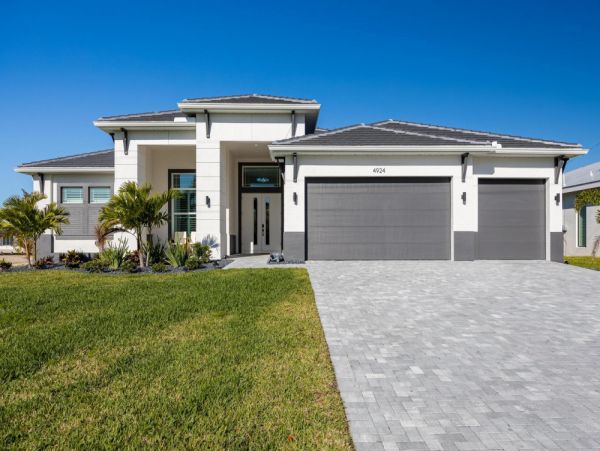 Cape Coral Home 1024107