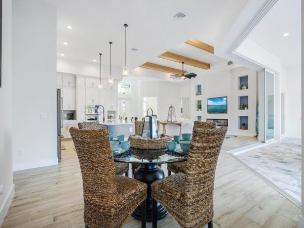 Cape Coral Home 1024107