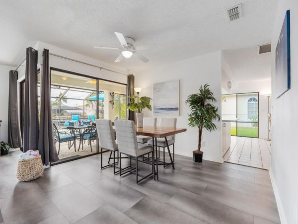 Cape Coral Home 1024108