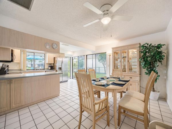 Cape Coral Home 1024108