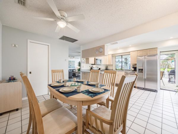 Cape Coral Home 1024108