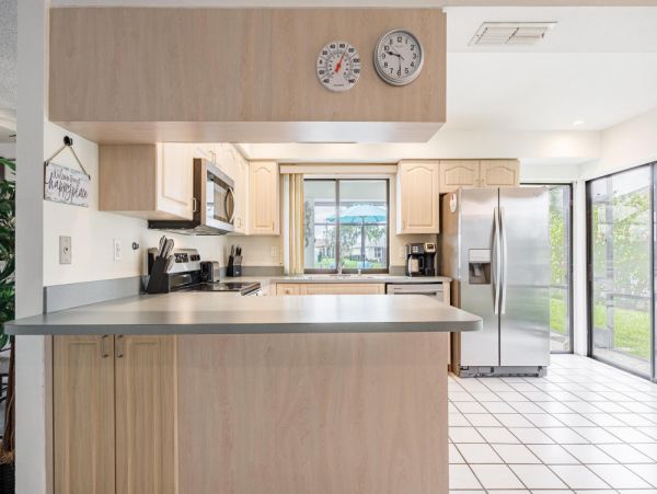 Cape Coral Home 1024108