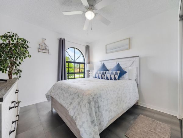 Cape Coral Home 1024108