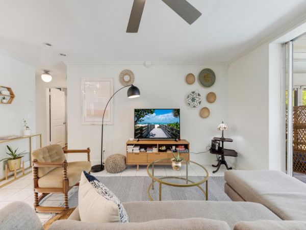 Cape Coral Home 1024110