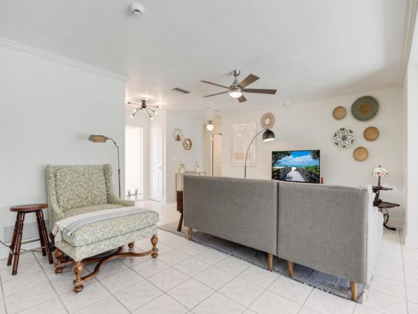 Cape Coral Home 1024110