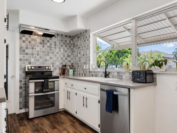 Cape Coral Home 1024110