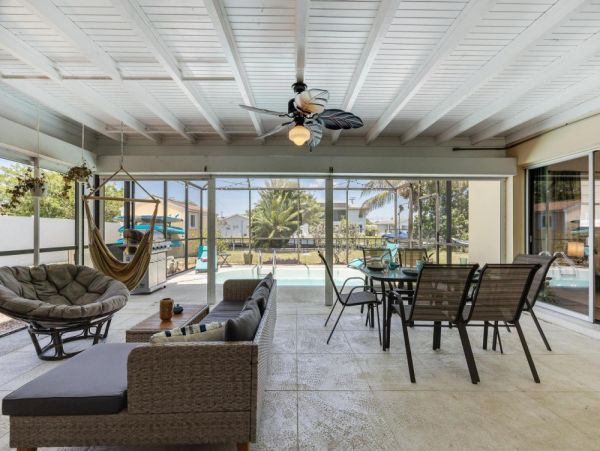 Cape Coral Home 1024110
