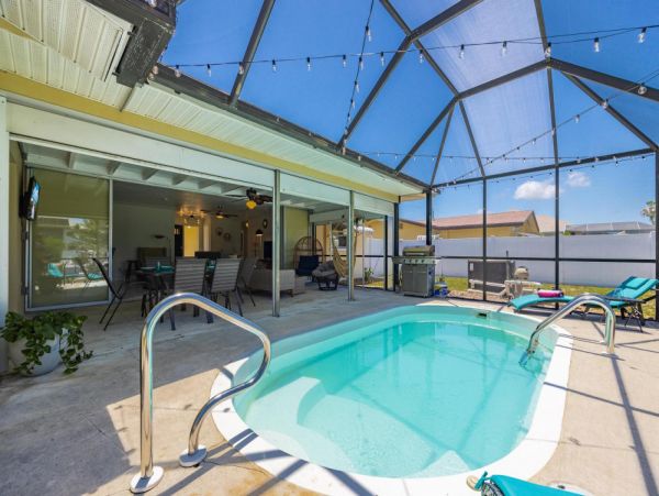 Cape Coral Home 1024110