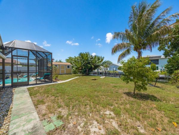 Cape Coral Home 1024110
