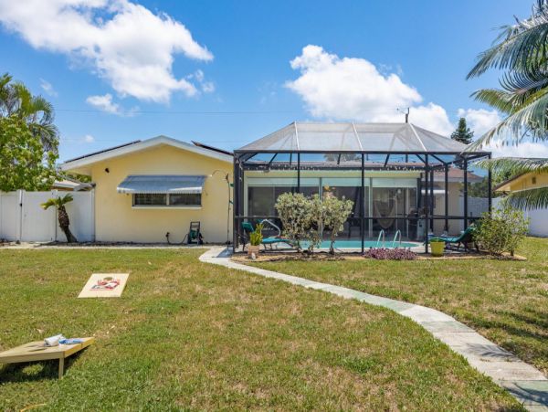 Cape Coral Home 1024110