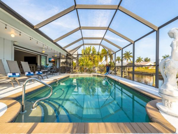Cape Coral Home 1024111