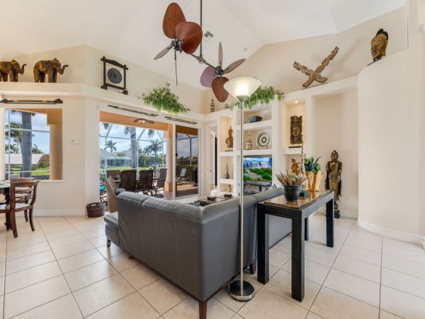 Cape Coral Home 1024112