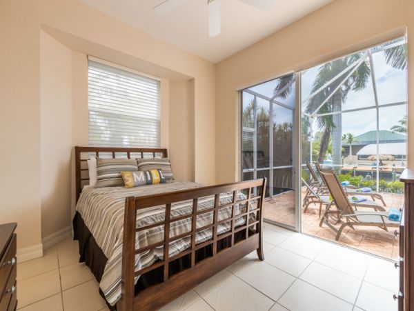 Cape Coral Home 1024112