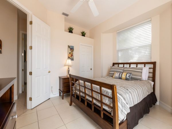 Cape Coral Home 1024112