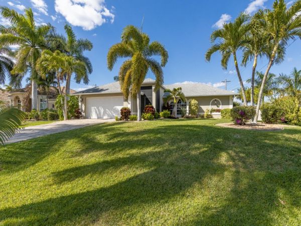 Cape Coral Home 1024113