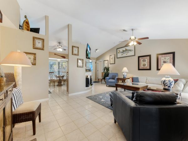 Cape Coral Home 1024113