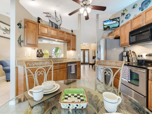 Cape Coral Home 1024113
