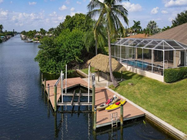 Cape Coral Home 1024114
