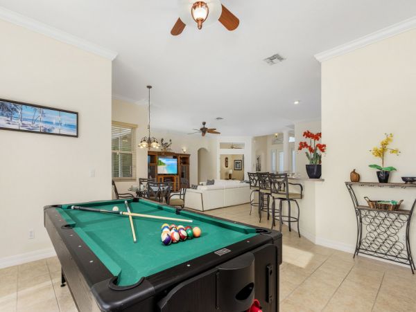 Cape Coral Home 1024114