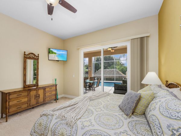 Cape Coral Home 1024114